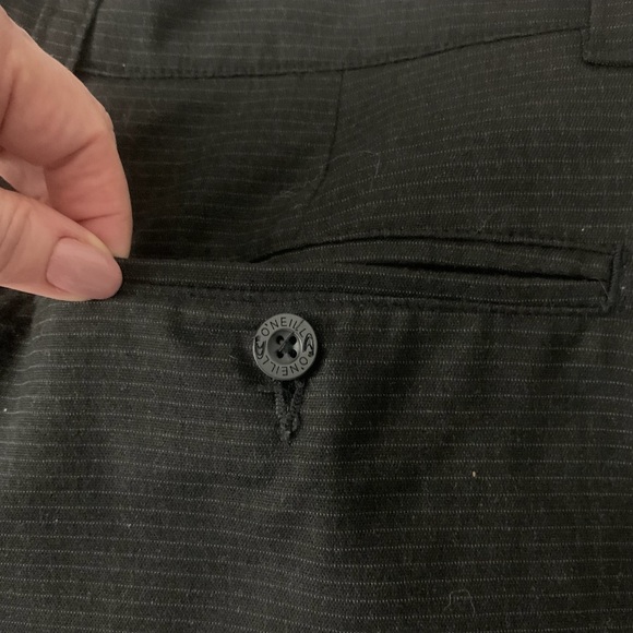 Men’s O’Neill Horizontal Pinstripe Slant Pockets Zip Closure Shorts Black 32 - Picture 5 of 7